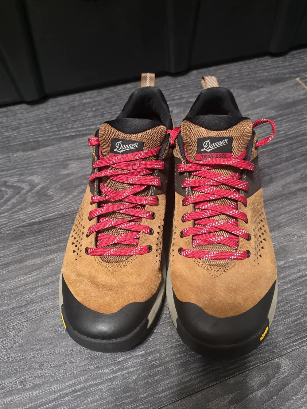 Danner Men's Brown Trail 2650 Hiking Shoes with Red Laces Sz 11.5
